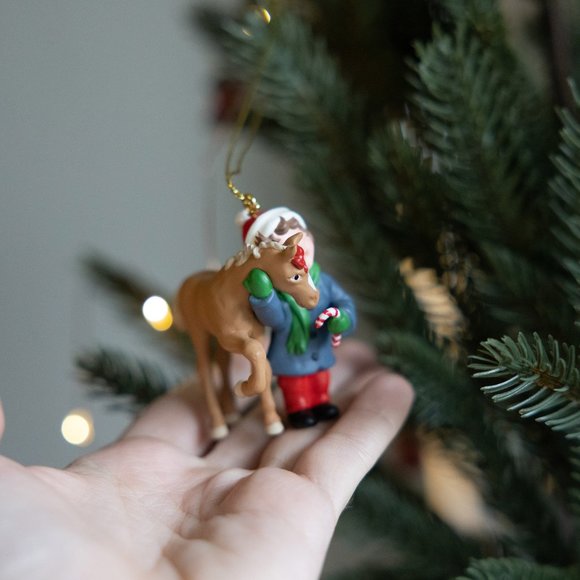 Keepsake ornament Sweet talk a foal and a boy - Picture 11 of 11